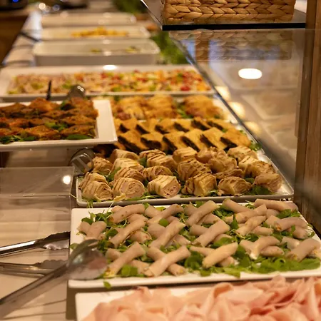 Pinetina Mare Baby Family ホテル ピナレッラ