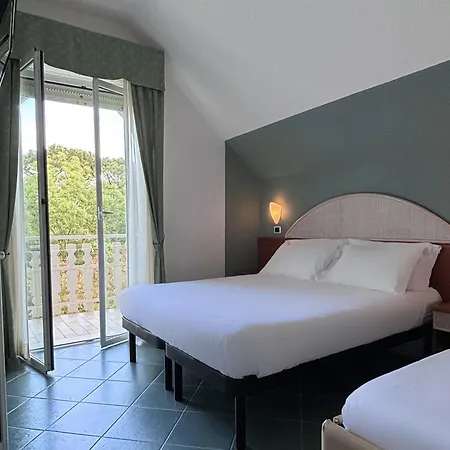 Pinetina Mare Baby Family Hotel 3*