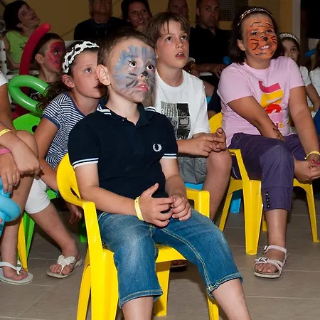 Pinetina Mare Baby Family ホテル 3*