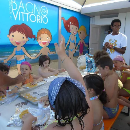 Hotel Pinetina Mare Baby Family Pinarella