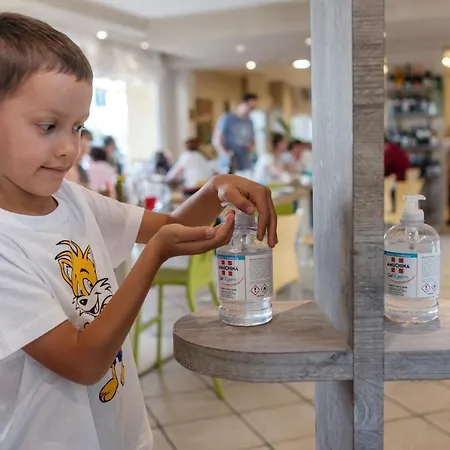 Pinetina Mare Baby Family Hotel Pinarella