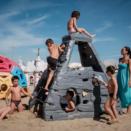 Pinetina Mare Baby Family Pinarella