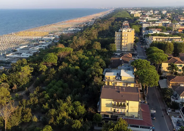 Hotell Pinetina Mare Baby Family