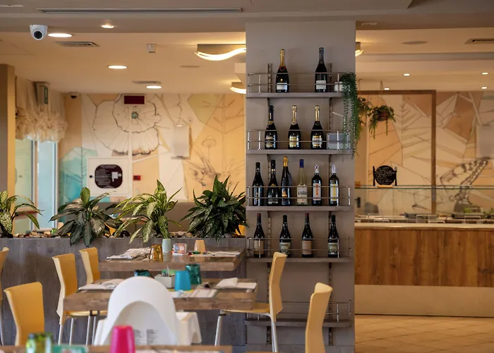 Hotell Pinetina Mare Baby Family Pinarella