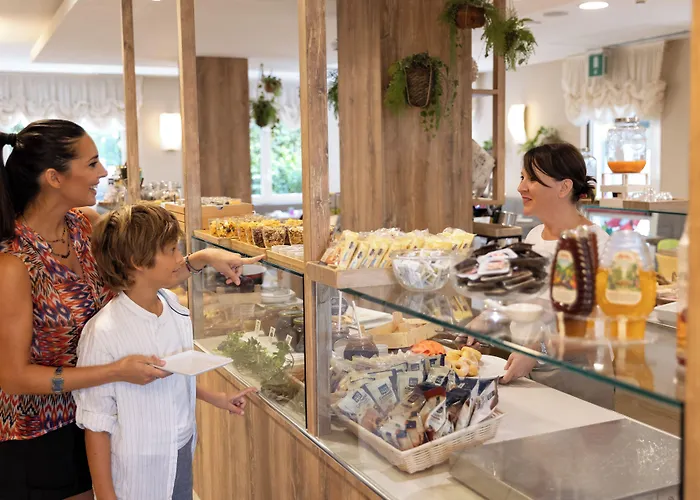 Pinetina Mare Baby Family Hotell 3*