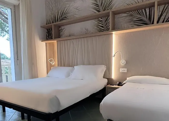 Hotell Pinetina Mare Baby Family Pinarella