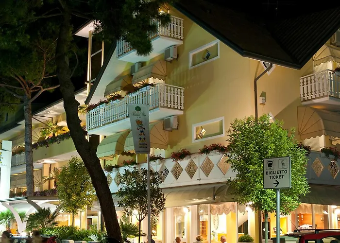 Hotell Pinetina Mare Baby Family