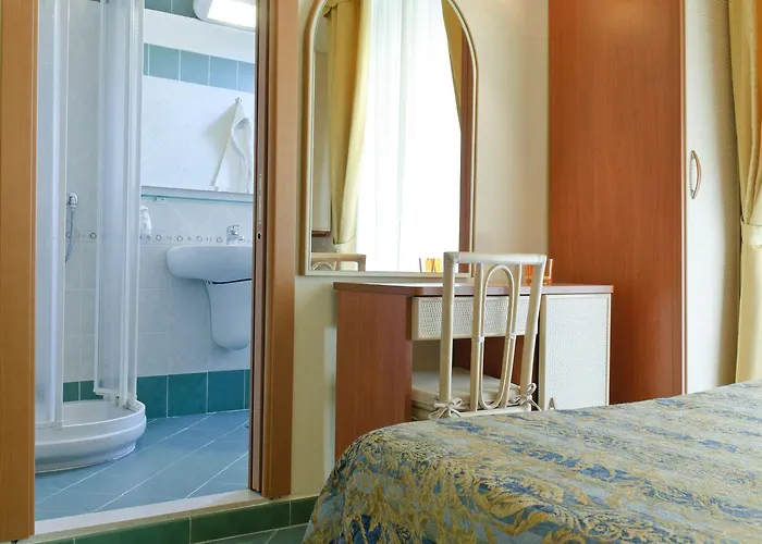 Pinetina Mare Baby Family Hotell Pinarella