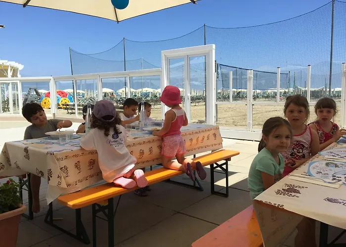 Pinetina Mare Baby Family Hotell Pinarella