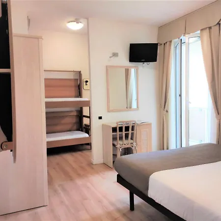 Pinetina Mare Baby Family 3* Пинарелла