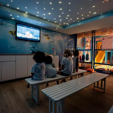 Pinetina Mare Baby Family Hotel 3*