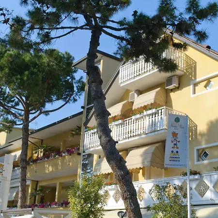 Hotell Pinetina Mare Baby Family