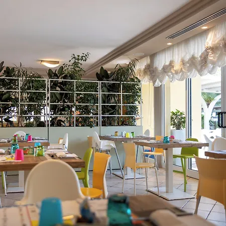 Pinetina Mare Baby Family 3*