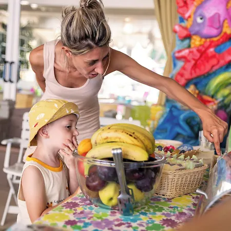 Pinetina Mare Baby Family 3*