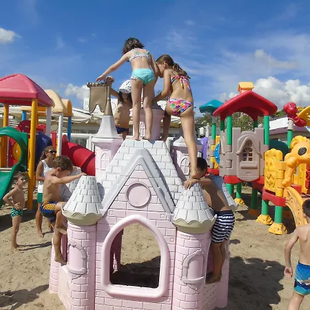 Pinetina Mare Baby Family Otel