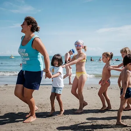 Pinetina Mare Baby Family Hotel Pinarella