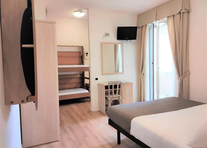 Pinetina Mare Baby Family 3* بيناريلا